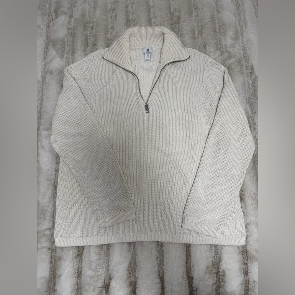 H&M Men's Off-White Zip-Up Sweater